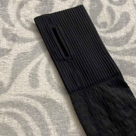 Lululemon Rest Less Hoodie - Picture 4 of 6